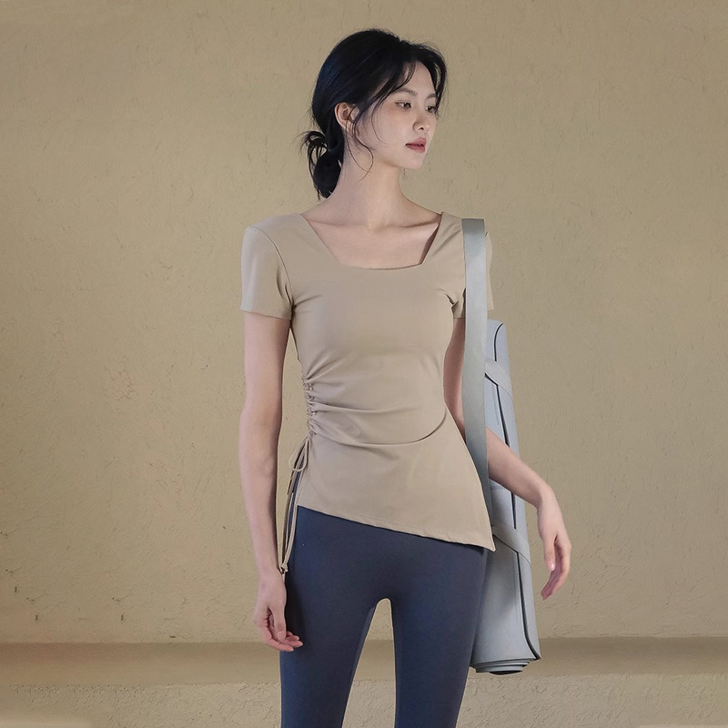 Yoga clothes for women 2024 summer new sports tops with chest pads short-sleeved T-shirt Pilates training fitness clothes