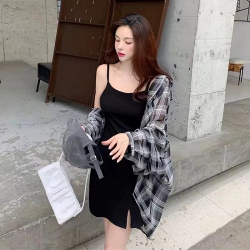 2024 new autumn and winter blouse thin high-end shirt French early spring top loose plaid sun protection shirt for women