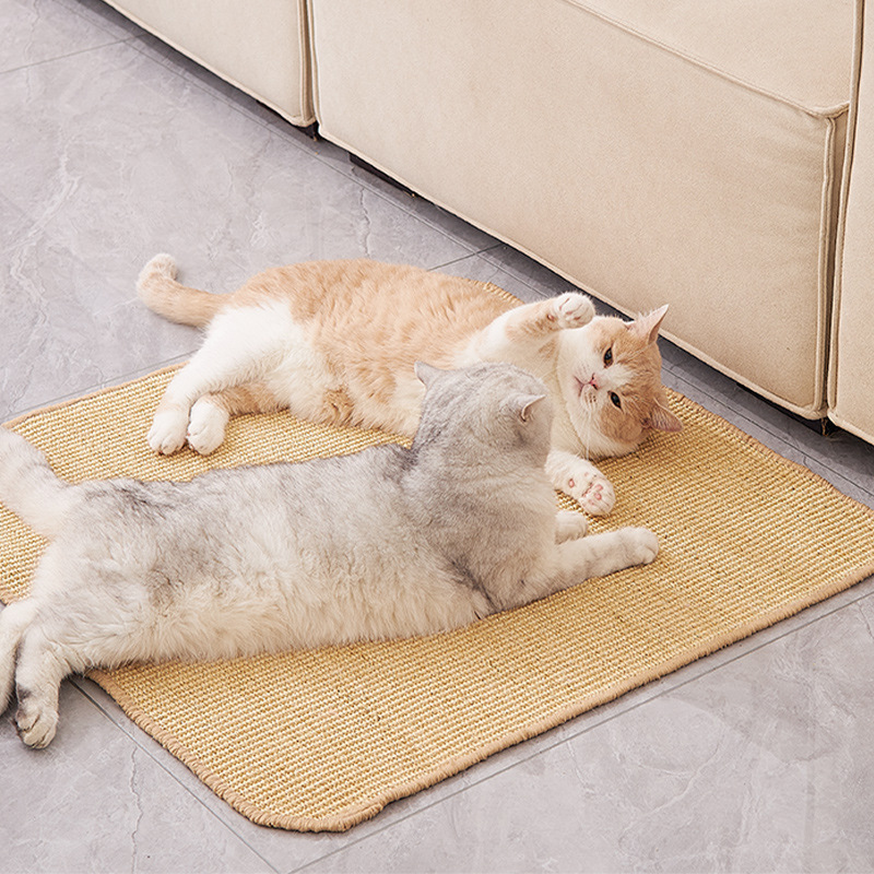 Sisal mat is wear-resistant, scratch-resistant and does not shed crumbs. Anti-cat scratch protection sofa cat claw board pet pad supplies wall cat scratch board
