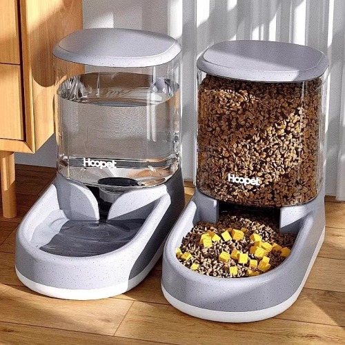 Pet dog water dispenser cat automatic feeder dog feeding water cat drinking water flowing water unplugged kettle supplies