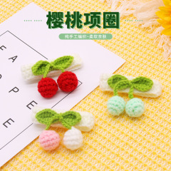 New spring pet wool collar hand-knitted wool cherry collar adjustable cat and dog knitted accessories