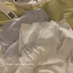 [Independent bag] Japanese seamless ice silk women's underwear for girls, large size quick-drying low-waist butt-lifting triangle underwear for women