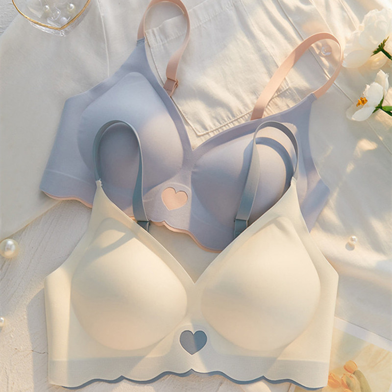 New Heart-Stealing Thief Seamless Bra for Women with Large Breasts, Small Push-up and Secondary Breasts, Girls Sports Wire-Free Bra