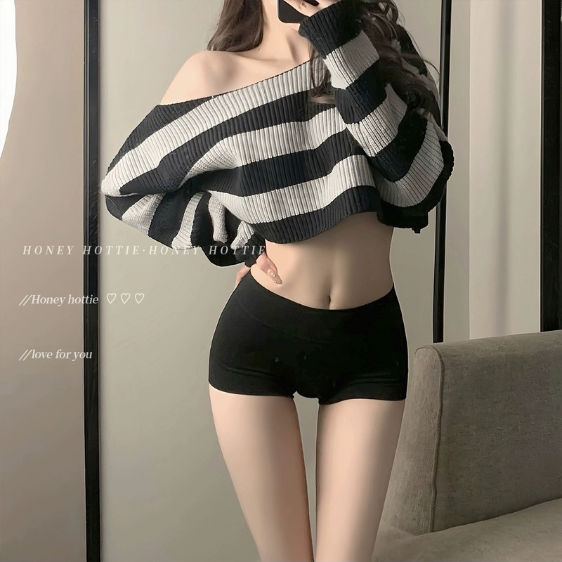 Self-care* Japanese simple cotton mid-waist antibacterial and comfortable girls' underwear and boxer briefs