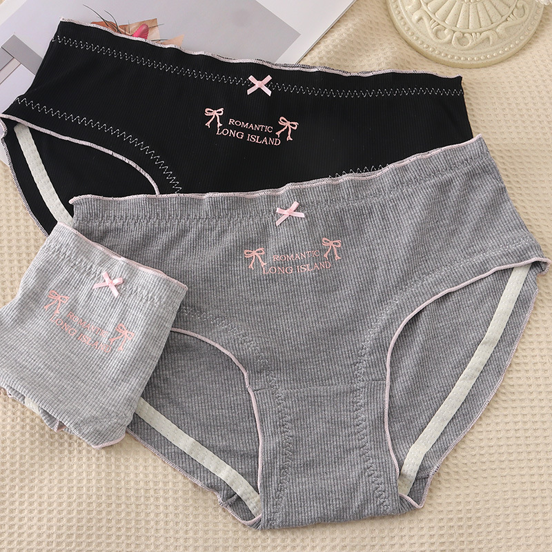 Cute and comfortable girl underwear, fashionable bow mid-waist briefs, sweet printed high elastic and comfortable student underwear