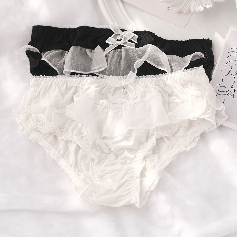 Japanese underwear wholesale black and white maid style cute low waist briefs simple chiffon lace sweet style