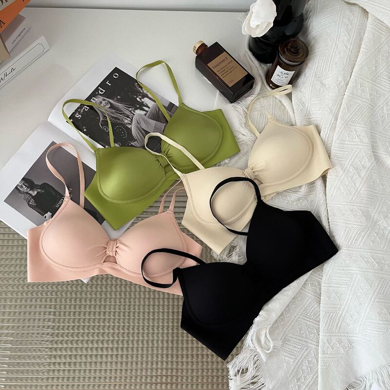 Comfortable girly underwear for women to push up small breasts without steel rings, fashionable student fashionable side breast collection summer new thin glossy bra