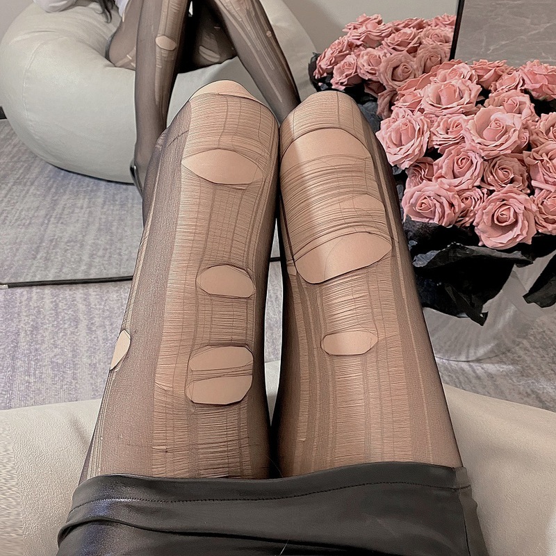 Ultra-thin hand-tearable disposable stockings for women black easy-tear sexy black pantyhose black silk sexy sexy flesh-colored transparent
