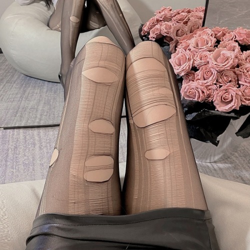 Ultra-thin hand-tearable disposable stockings for women black easy-tear sexy black pantyhose black silk sexy sexy flesh-colored transparent