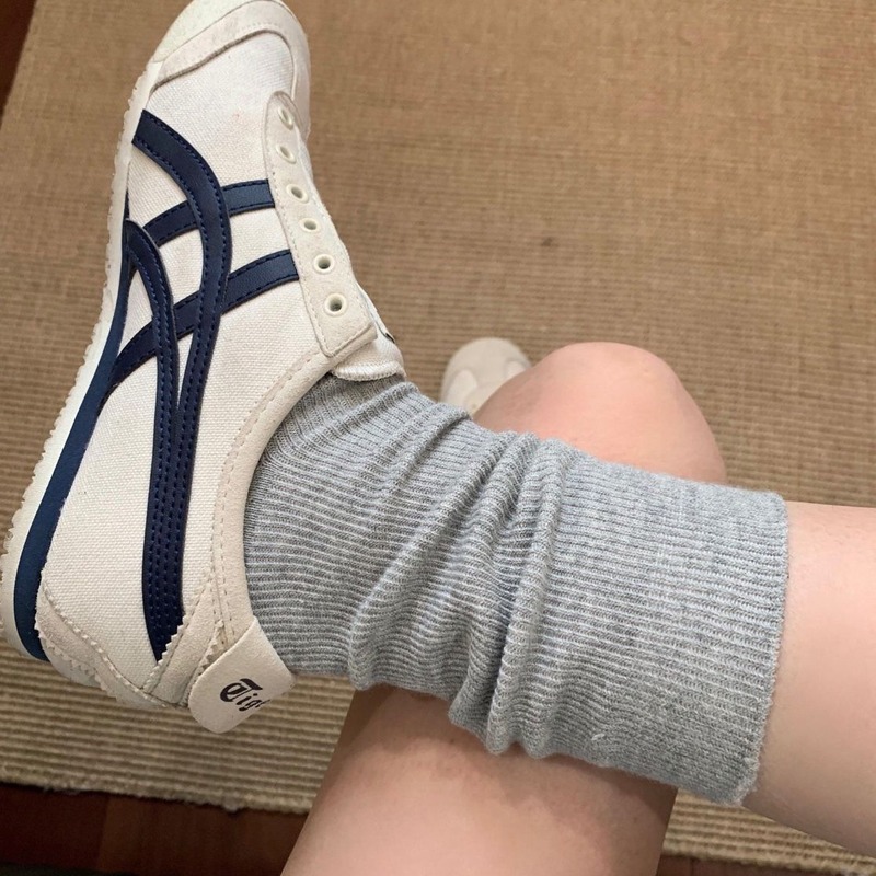 Gray socks women's mid-calf socks spring and autumn thin section ins trendy Internet celebrity Korean version pure cotton stockings white pile socks versatile