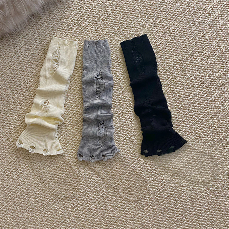 Niche white knitted socks with holes, Harajuku style hot girls irregular hollow pile socks slimming woolen leg covers new