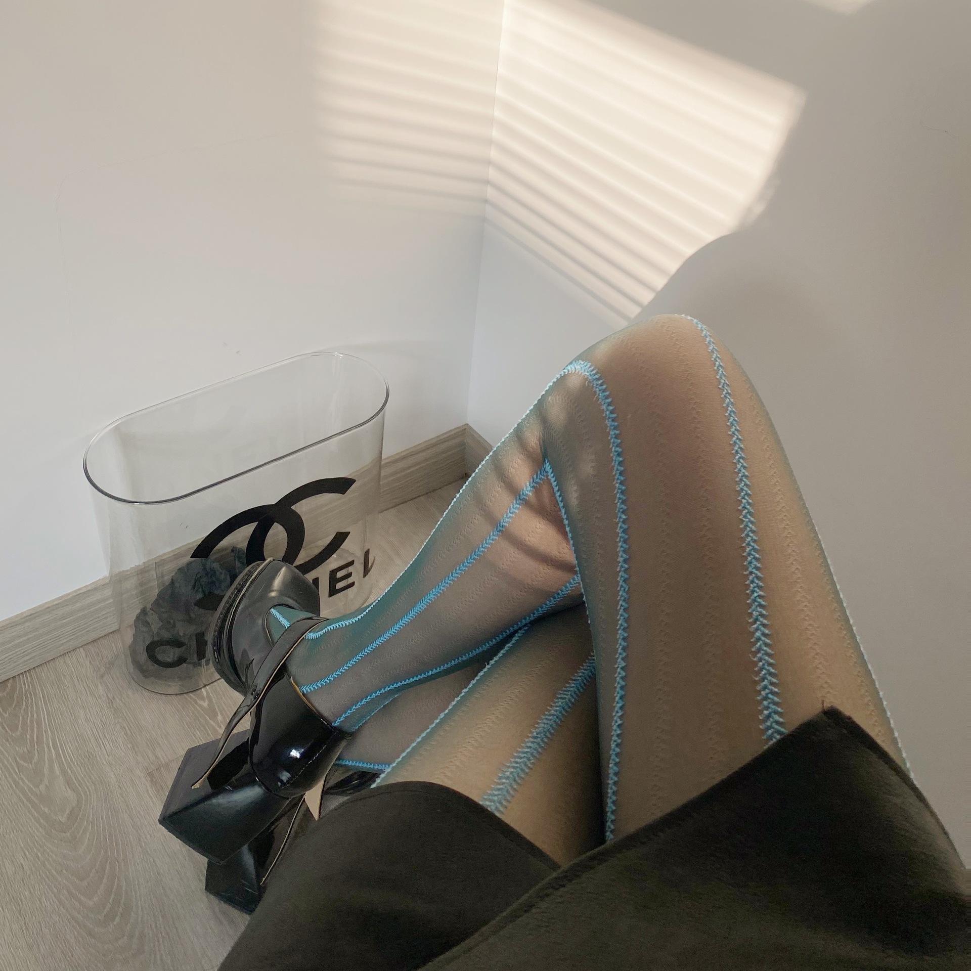 New vertical pattern blue wheat ear jacquard hanging thread black silk sexy bean green leggings ultra-thin slimming stockings for women