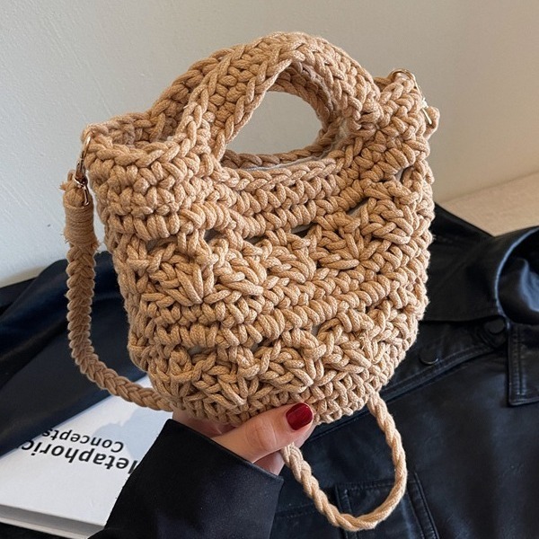 Forest style literary retro woven bag for women 2024 new hollow handbag casual and versatile one-shoulder cross-body bucket bag
