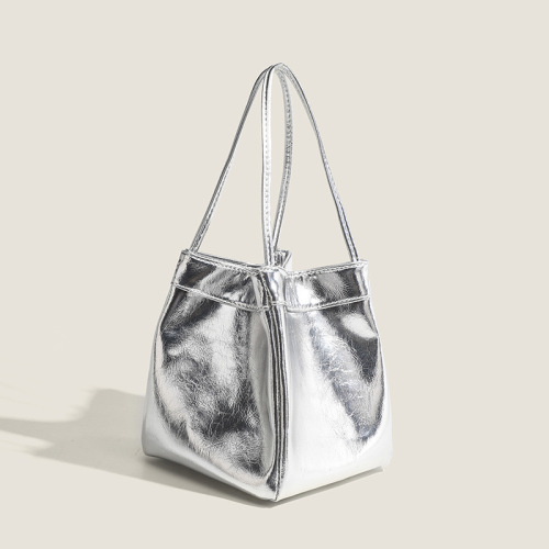 New high-end mirror texture bucket bag, fashionable and versatile, trendy shell glossy dopamine matching handbag