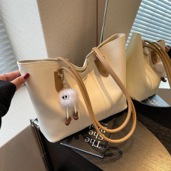 New commuter large-capacity tote bag autumn and winter new popular fashion handbag simple and versatile bucket bag