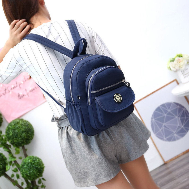 New backpack, simple nylon backpack, outdoor travel mountaineering backpack, fashionable student bag