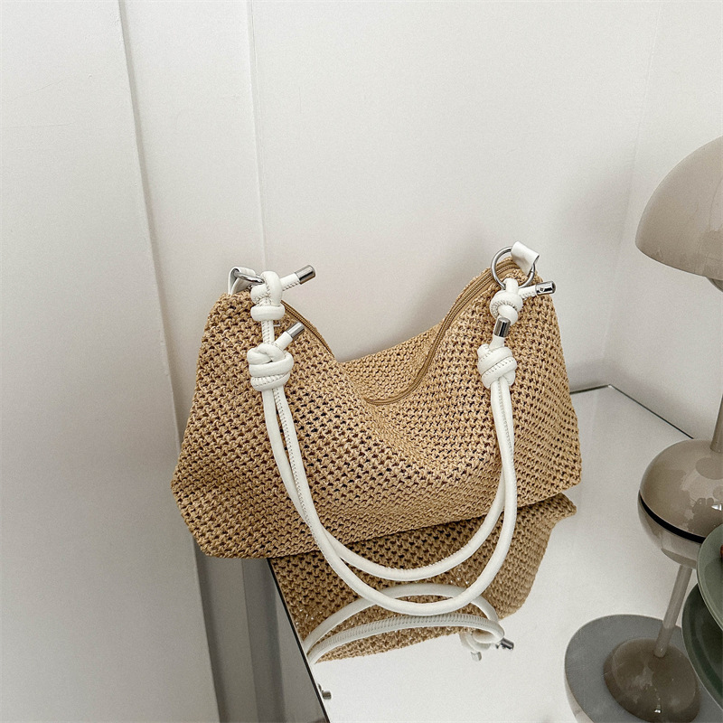 New style portable straw bag for women in summer new style trendy versatile retro large capacity shoulder bag armpit