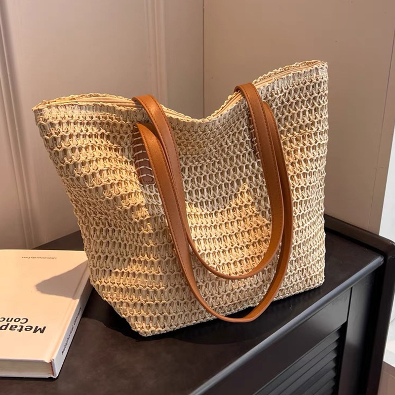 ins new summer vacation style woven bag large capacity handbag shoulder bag straw bag