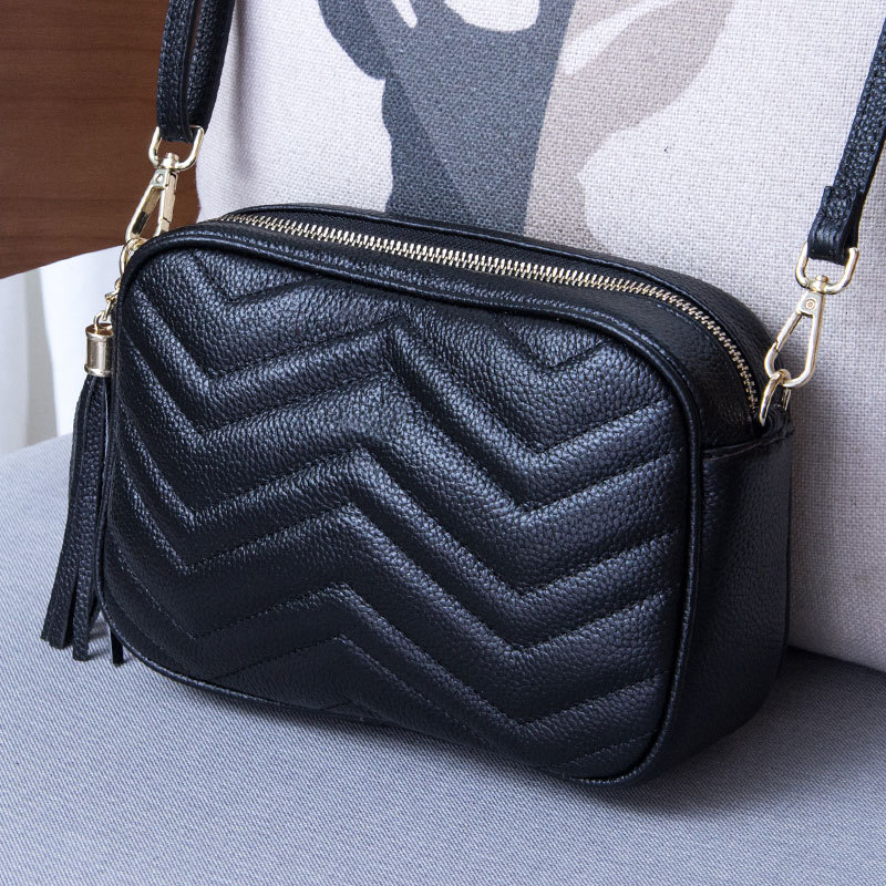 Factory price fashionable top layer cowhide women's crossbody bag shoulder bag genuine leather women's bag trendy women's small shoulder bag
