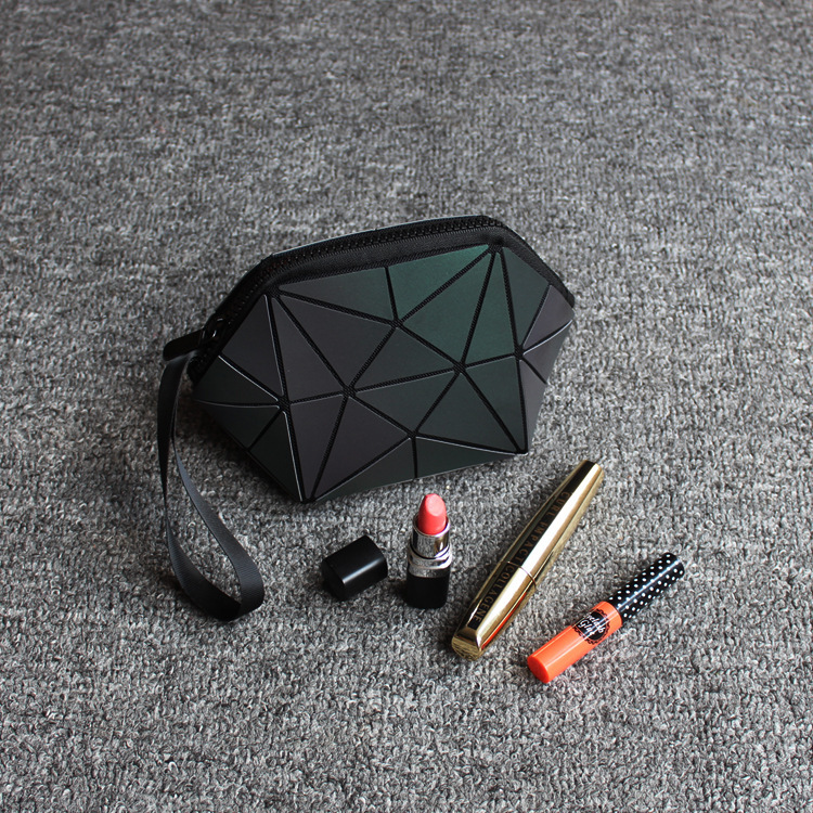 New luminous color-changing shell cosmetic bag Geometric rhombus pattern semicircle geometric bag