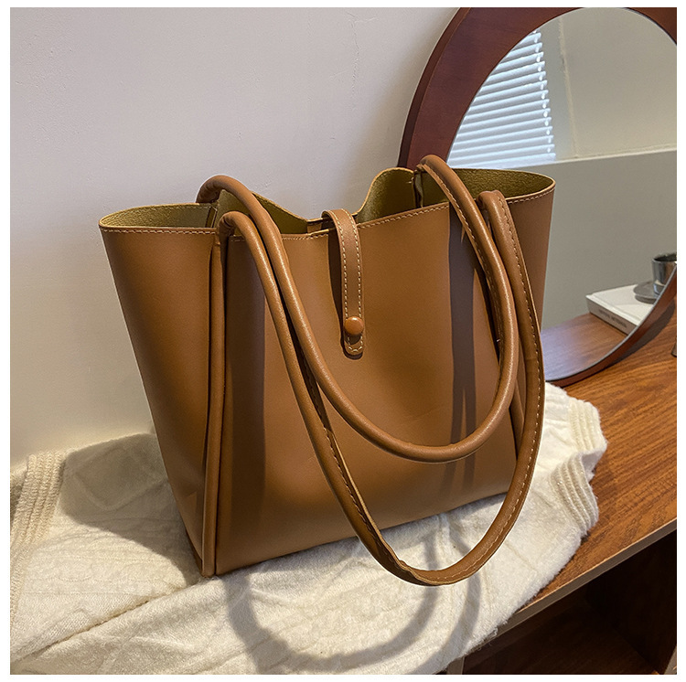 Korean version solid color mother-in-law bag 2024 new women's bag simple portable tote bag large capacity spring fashion shoulder bag