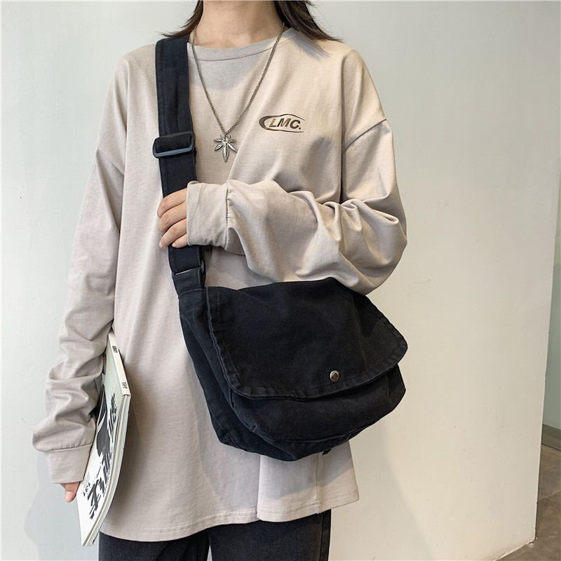 Factory direct sales new literary retro canvas messenger bag for men and women couples shoulder bag Korean version ins cross-body backpack