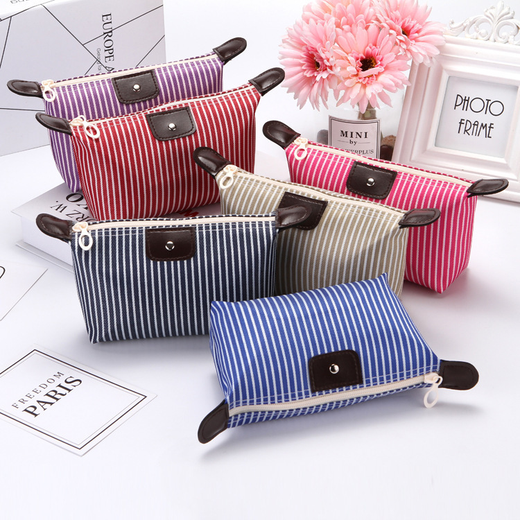 Portable Striped Dumpling Cosmetic Bag Waterproof Skin Care Product Storage Bag Simple Fashion Travel Toiletries Storage Bag