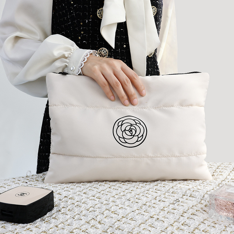 New Camellia Small Fragrance Hand Cosmetic Bag Large Capacity High-Looking Portable Cosmetic Bag Travel Toiletries Bag