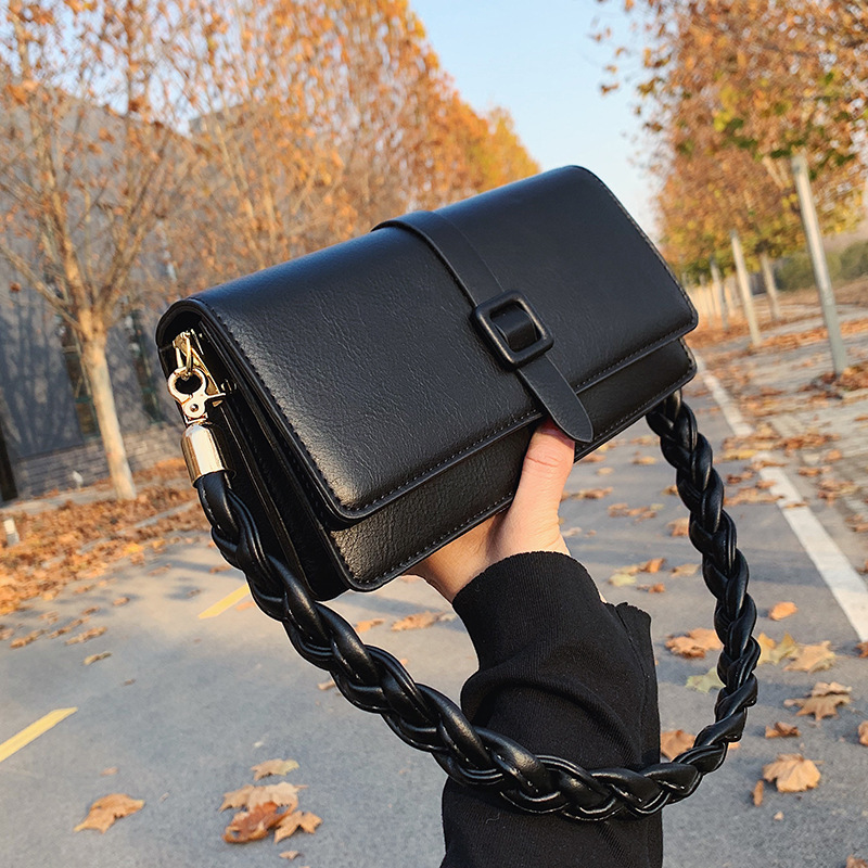 Retro popular small bag women's bag new trendy Korean version versatile crossbody bag Internet celebrity single shoulder fashion small square bag