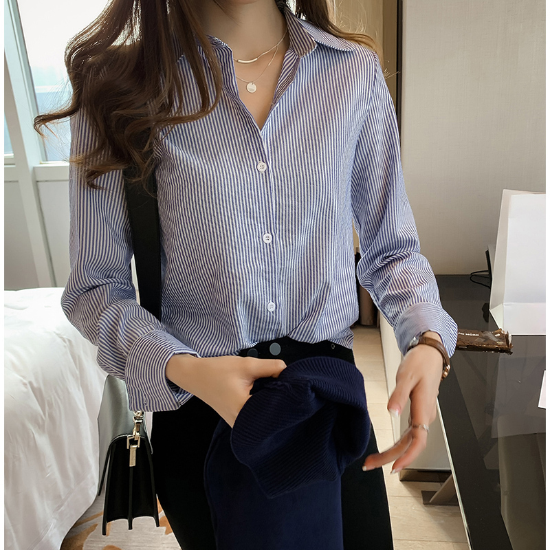 New chic large size vertical striped shirt women's loose Korean style shirt long sleeve bottoming shirt trendy