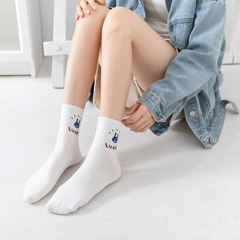 Bear mid-calf socks for girls ins fashion Japanese cute spring and summer cotton socks long socks Korean summer thin white socks