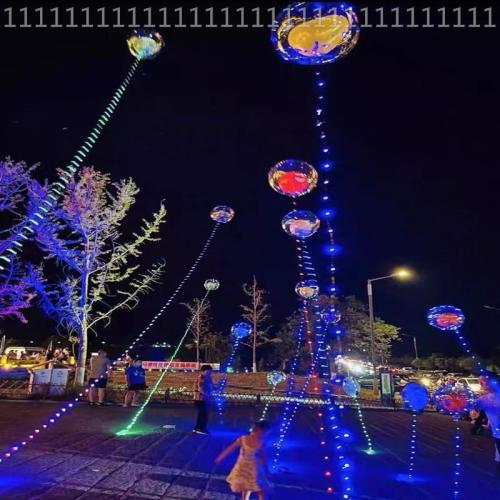 Internet celebrity floating bobo ball flying doll Barbie balloon with lights night light light string kite stall inflatable ball