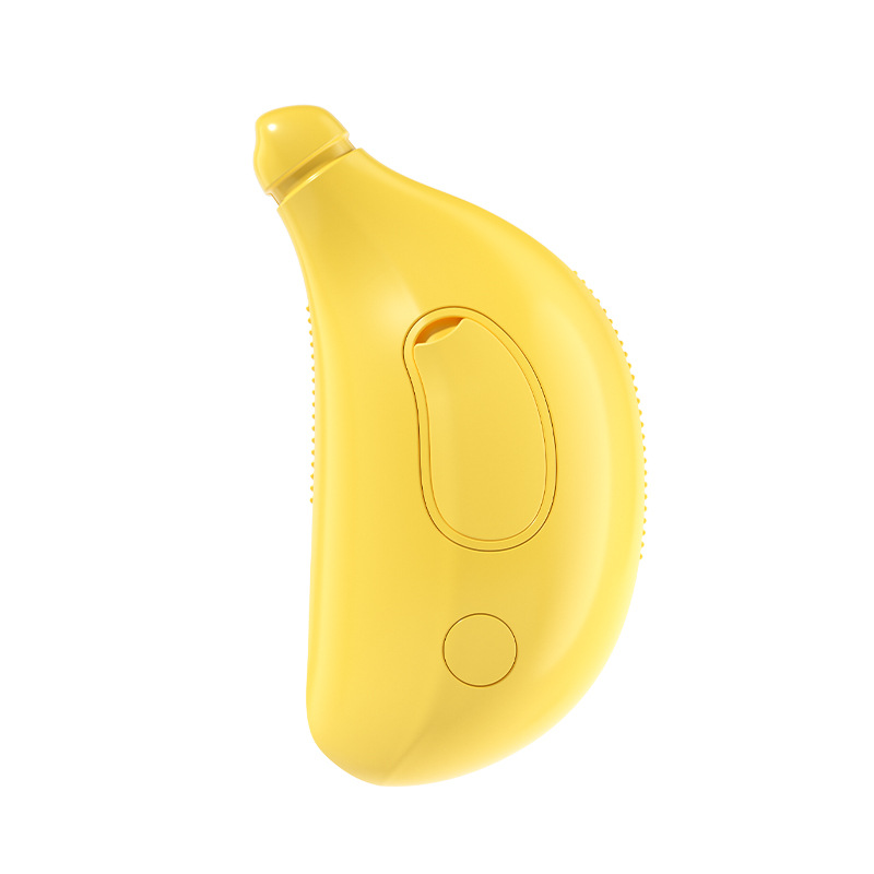Comb Pet Cleaning and Dehairing Comb Water-injected Cleaning Comb Can Add No-Rinse Essence Dog and Cat Comb