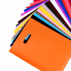 Plastic handbags, digital gift packaging bags, men's and women's clothing store bags, cosmetic four-finger bags, flat mouth punching bags