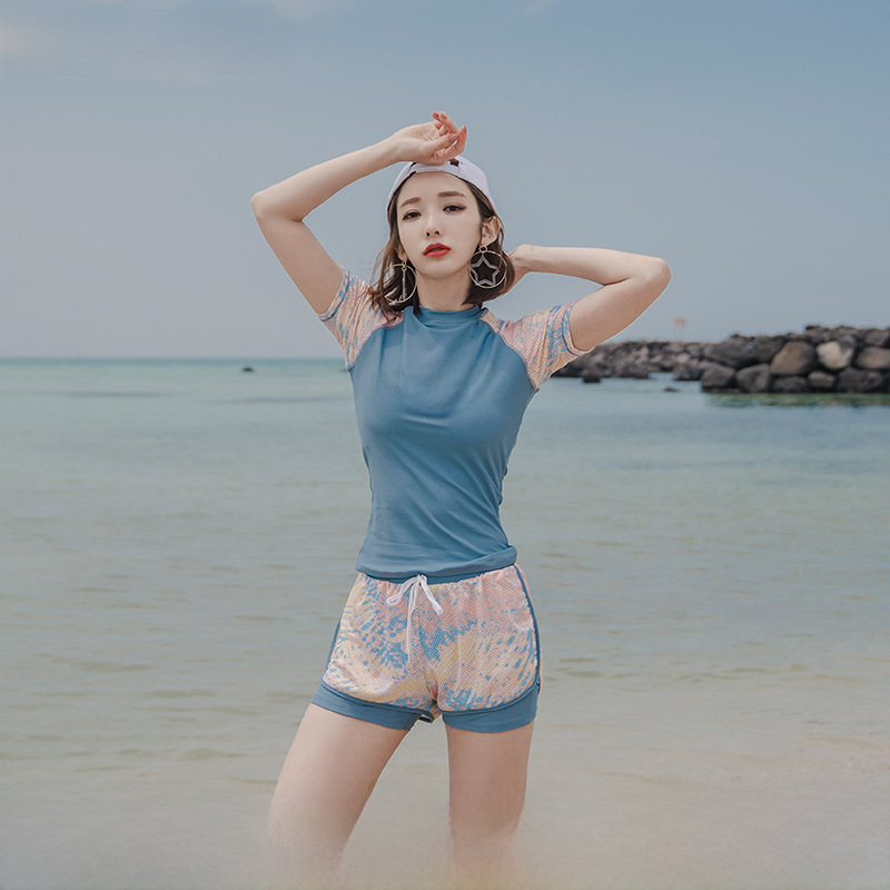 Sports swimsuit for women, split Korean ins style short-sleeved top, sun protection, belly covering, slimming, spa swimwear, conservative