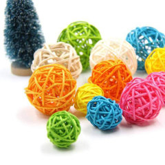 Original color takraw ball parrot chewing toy small pet pet foot toy ball bird toy
