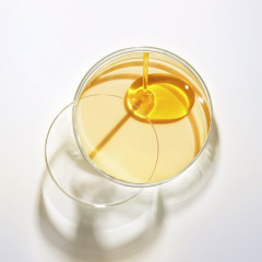 Light body massage oil, whole body essential oil, SPA, delicate skin, elasticity, nourishment, lady care, promoting collagen