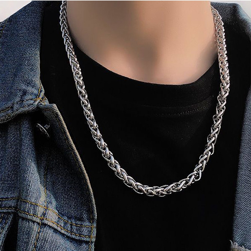 Amazon cross-border new product Punk style heavy metal thick clavicle chain Simple knotted buckle single layer necklace