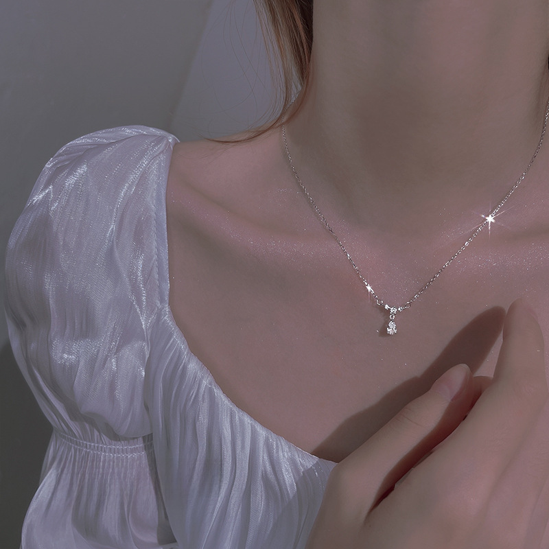 S925 sterling silver water drop necklace women's niche design light luxury diamond clavicle chain high-end fashion new jewelry