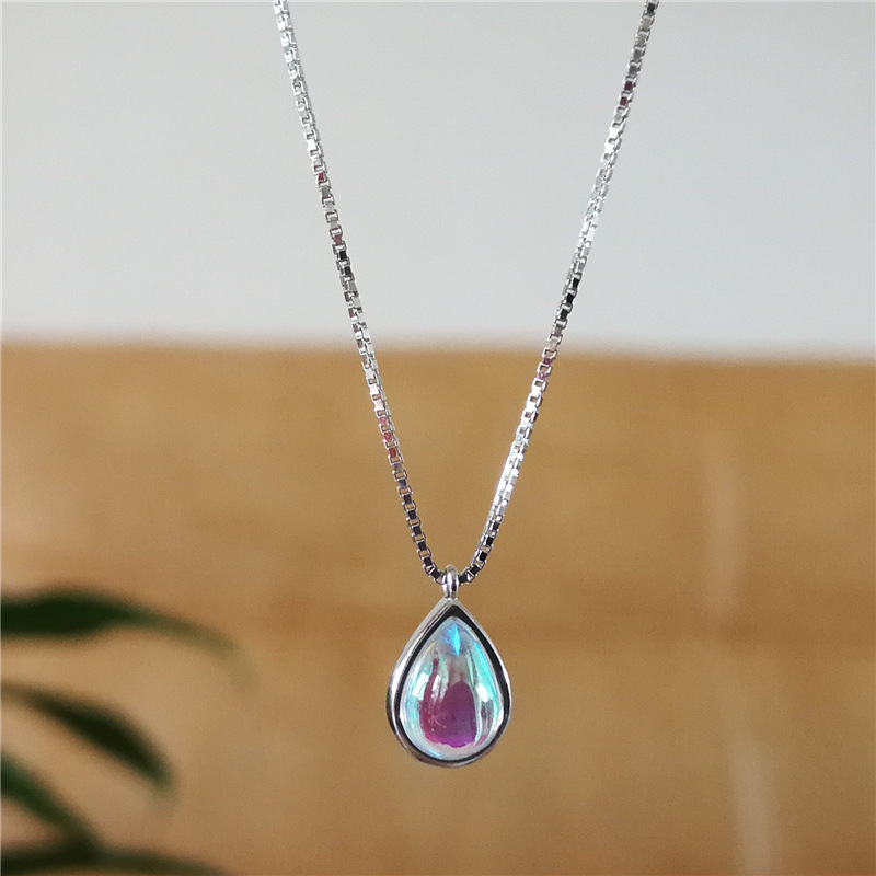 Korean version of the new 925 silver necklace for women ins simple aurora gradient moonstone water drop pendant clavicle chain silver jewelry