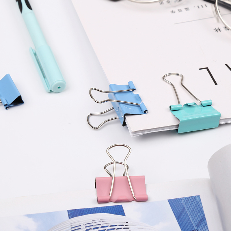 Factory direct sales colorful long tail clips large and small bill clips swallow tail clips rolled fish tail clip bill clips stationery wholesale