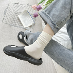 White piles of socks for women in summer, thin mid-calf cotton socks with small leather shoes, boneless loose socks, sweat-absorbent confinement socks