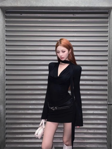 Hot Girl Black Swing Collar Long Sleeve Dress Female Autumn Slim Royal Sister Skirt Temperament Tight Waist Covering Hip Short Skirt