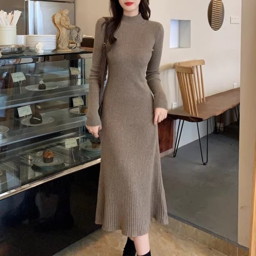 Autumn and winter thickened bottoming knitted dress for fat women, large size, over the knee, slim fit, coat, half turtleneck sweater skirt