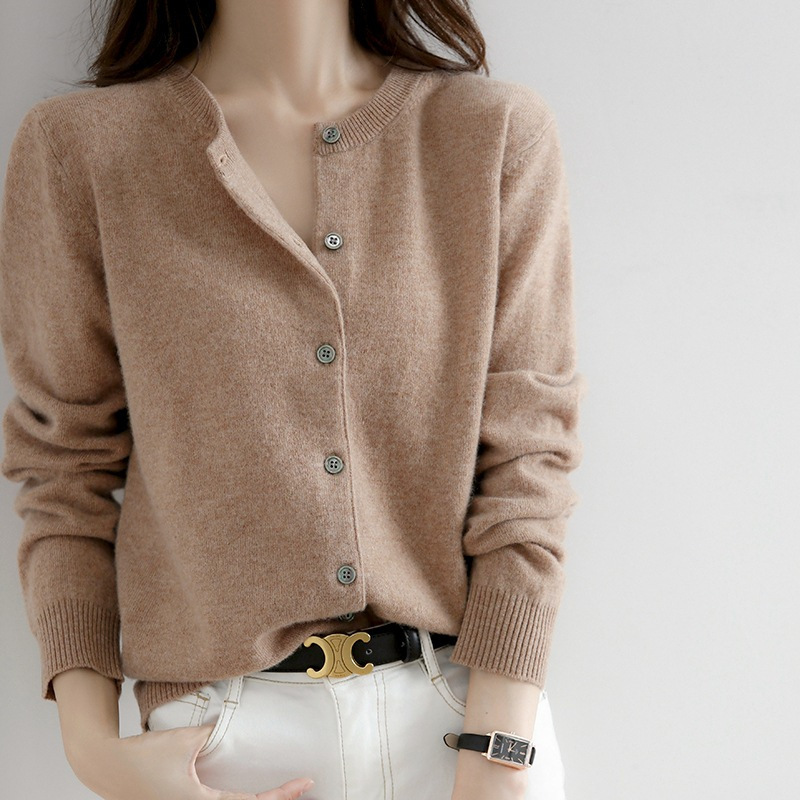 2024 Spring and Autumn New Women's Wool Cardigan Round Neck Top Short Small Jacket Solid Color Knitted Cardigan Versatile Jacket