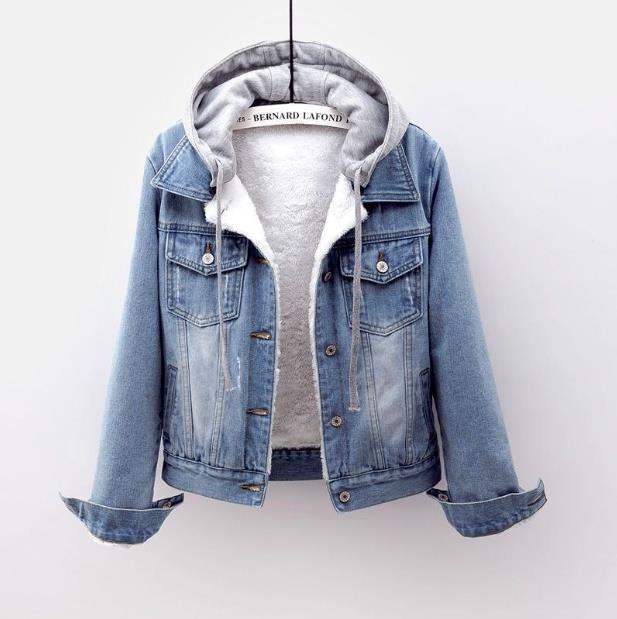 2024 winter denim jacket for women, Korean version, velvet thickened cotton coat, detachable hood, warm lamb velvet cotton coat, short style