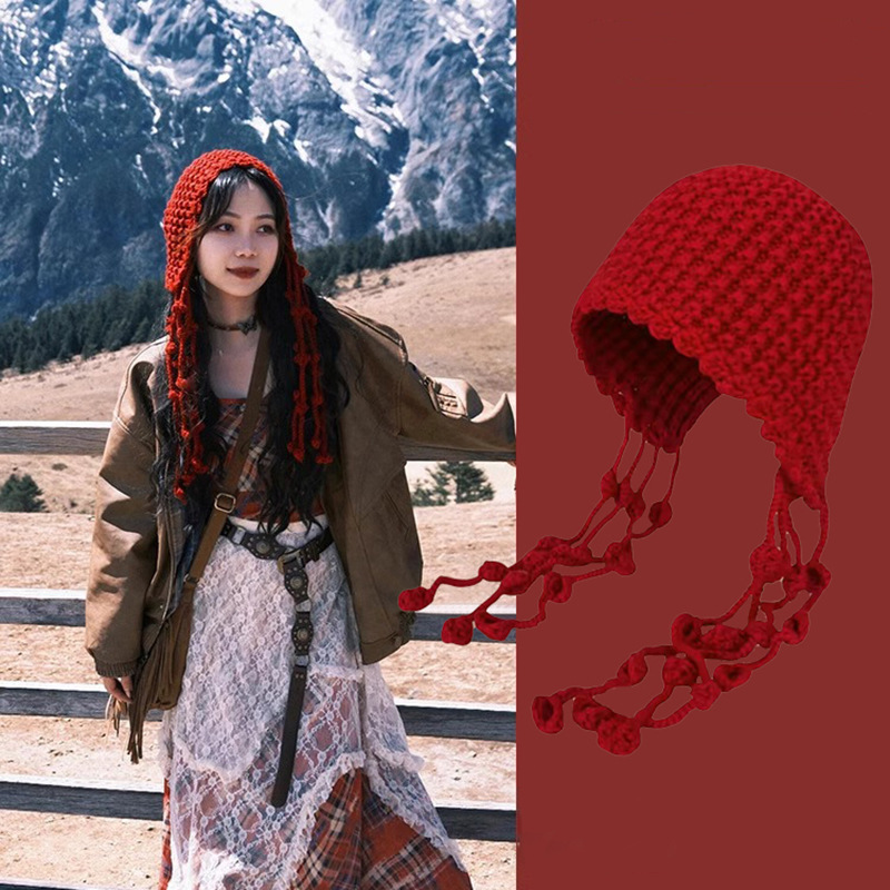 Fashionable hand-woven tassel ball wool hat for women, warm ear protection strap knitted hat, large head circumference pullover hat