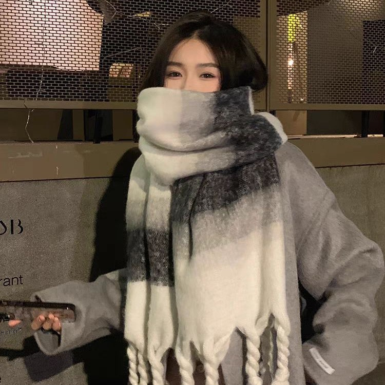 Maillard gradient scarf women's new autumn and winter warm scarf high-end imitation cashmere tassel shawl comfortable