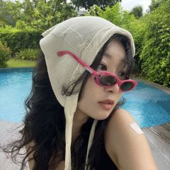 French pastoral retro fever same style twist knitted scarf white turban triangle scarf literary forest headband