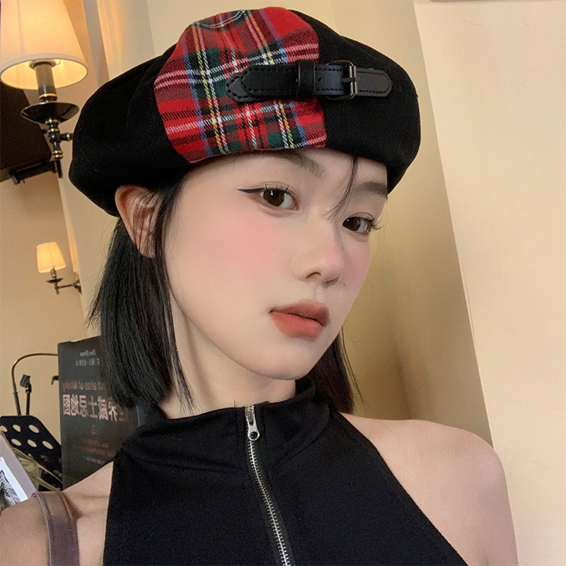 Plaid splicing beret female British retro face-showing little bud painter's hat Japanese large head circumference versatile hat trend